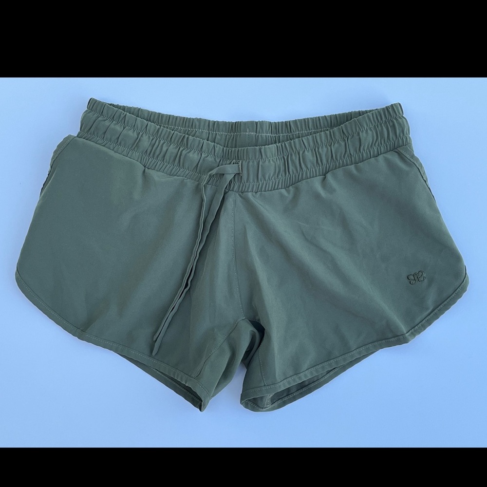 Albion Women’s Sprinter Shorts